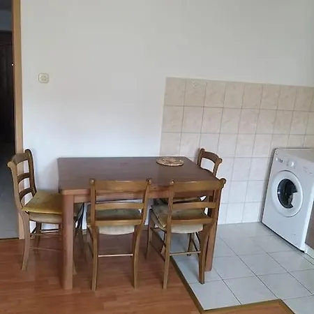 Nice On Quite Location Near City Center * Σπλιτ