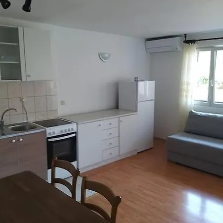 Nice On Quite Location Near City Center